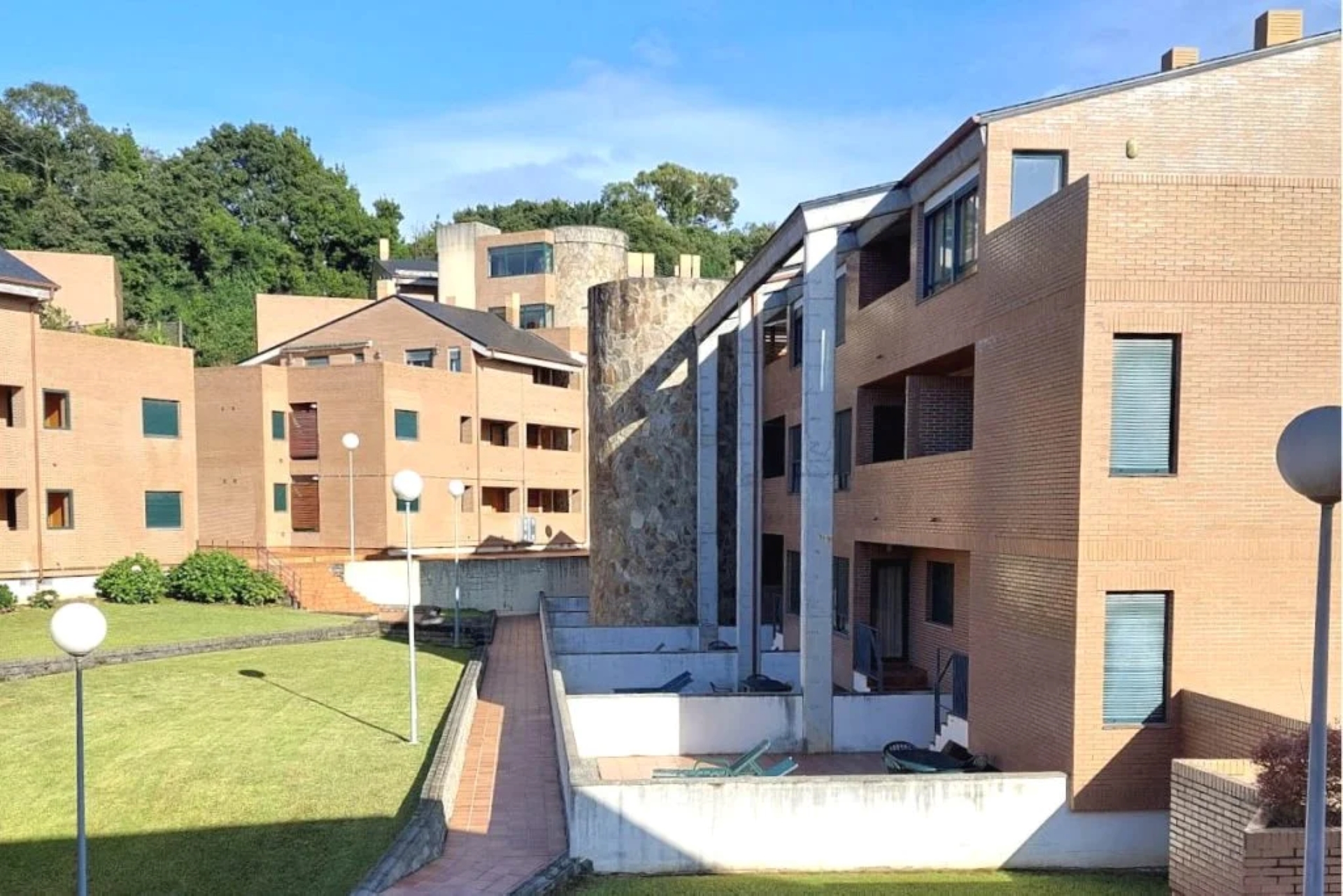 Apartamentos Solamaza.