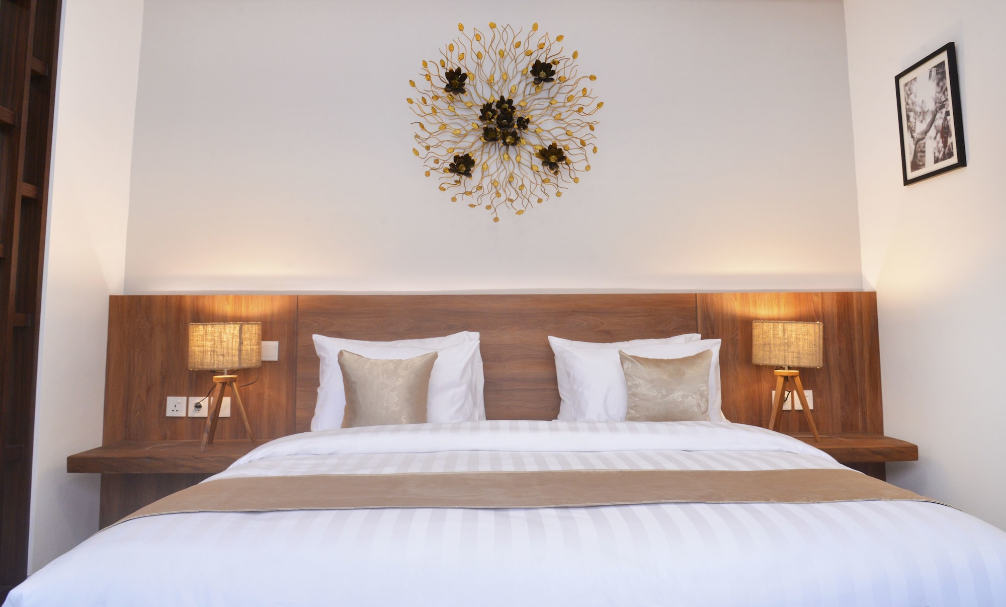 The Sakaye Luxury Villas & Spa.