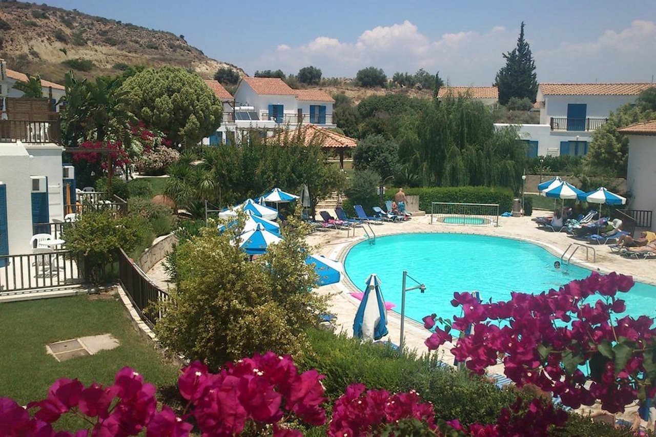 Hylatio Tourist Village.