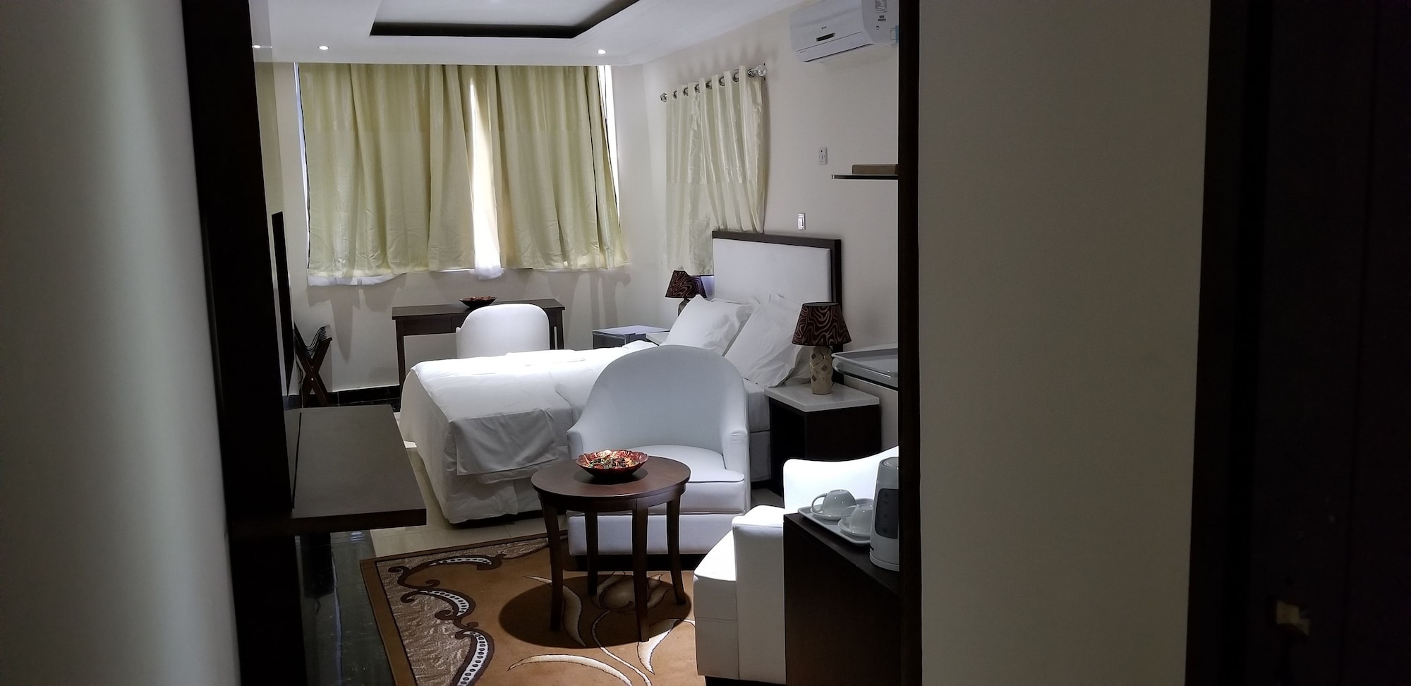 Metzy Residence Hotel.