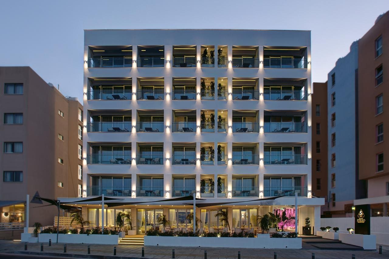 The Ciao Stelio Deluxe Hotel.