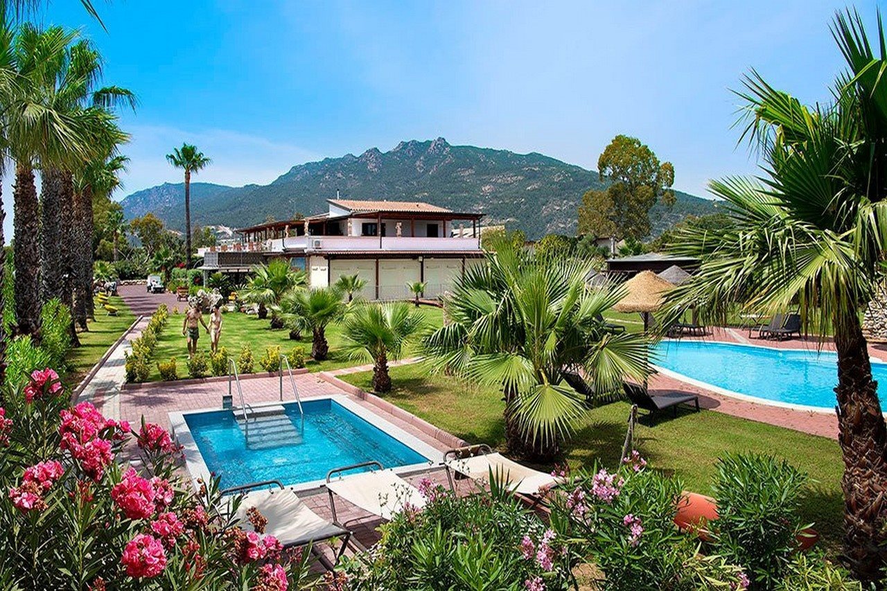 Hotel Rurale Orti di Nora.