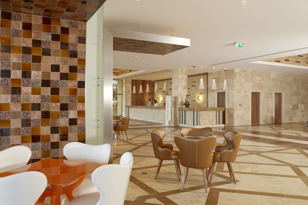 Real Marina Hotel & Spa.