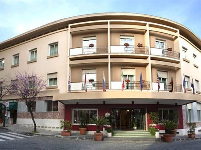 Grande Albergo Maugeri.