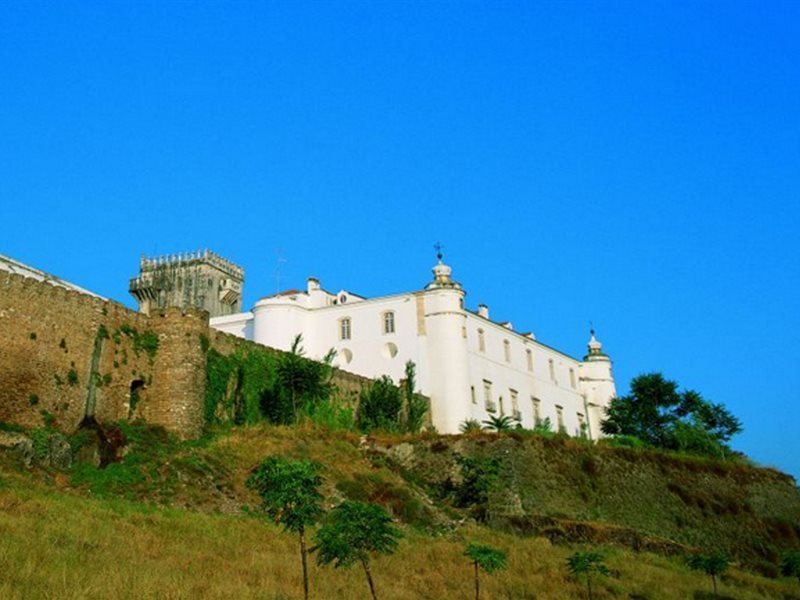Pousada Castelo Estremoz - Historic Hotel.