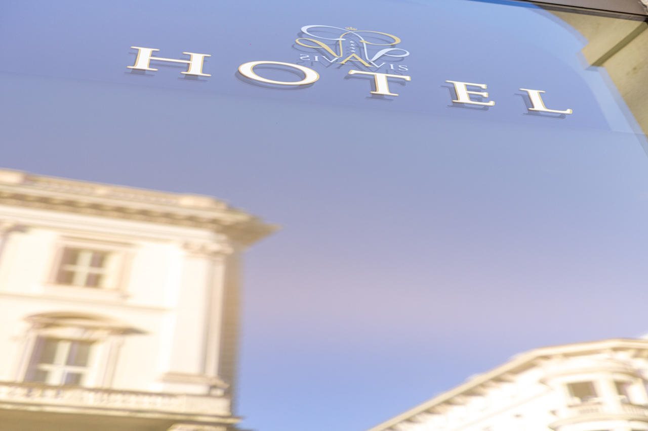 Hotel Duchi Vis a Vis.