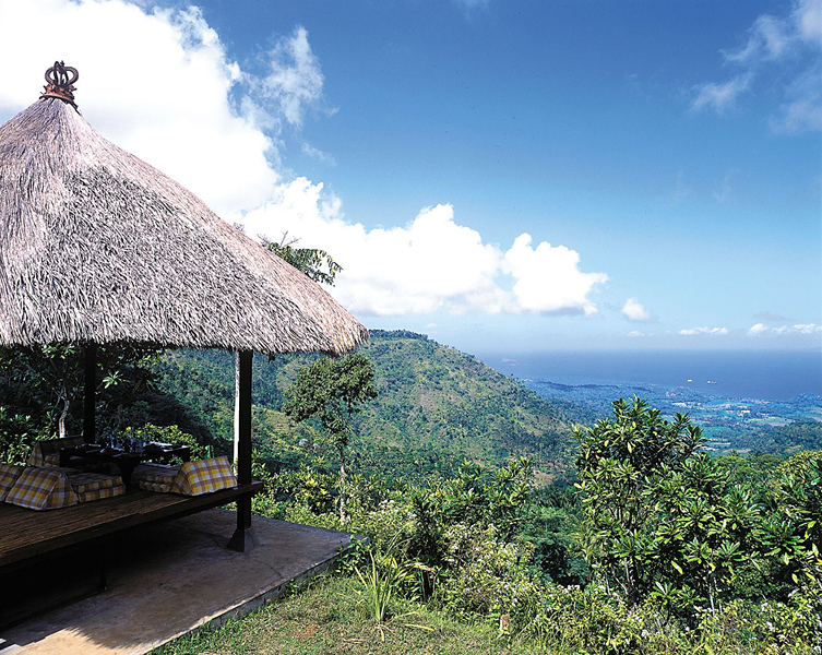 Hotel Candi Beach Resort & Spa.