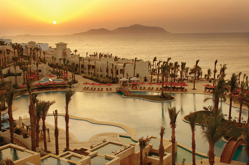 Grand Rotana Resort & Spa.