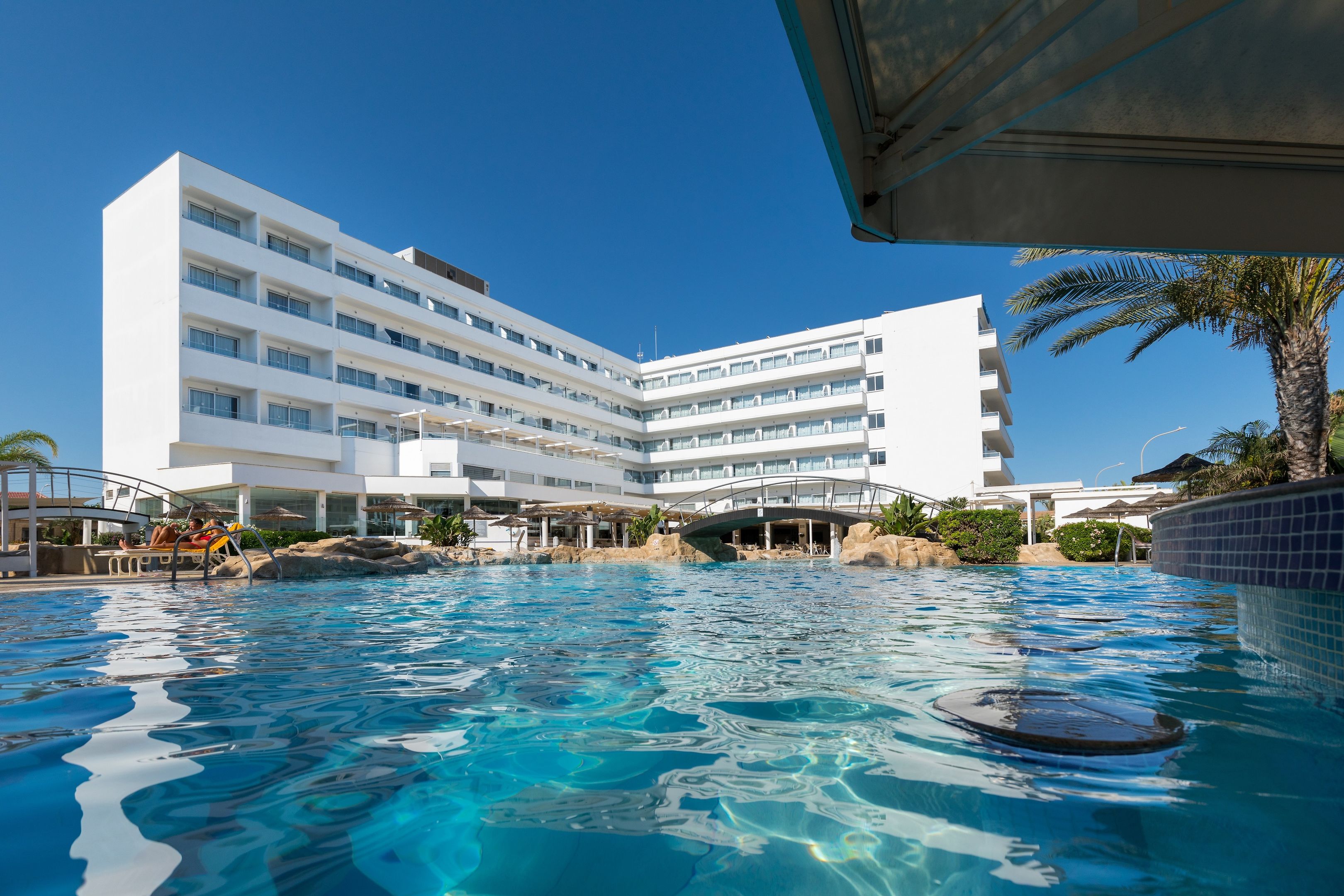 Tasia Maris Beach Hotel & Spa.