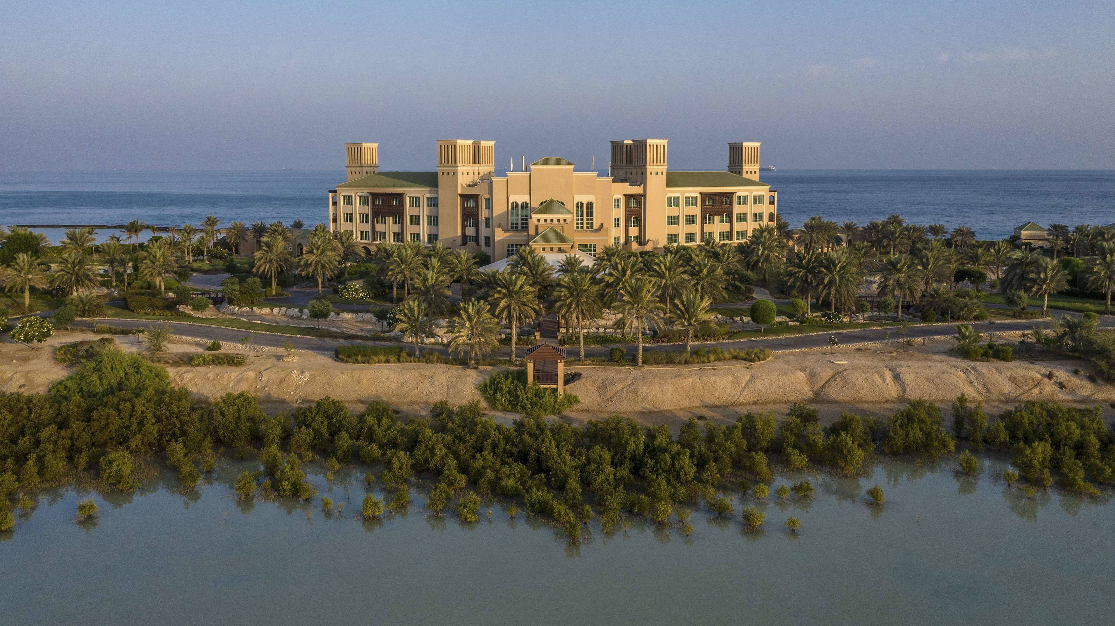 Desert Islands Resort & Spa by Anantara.