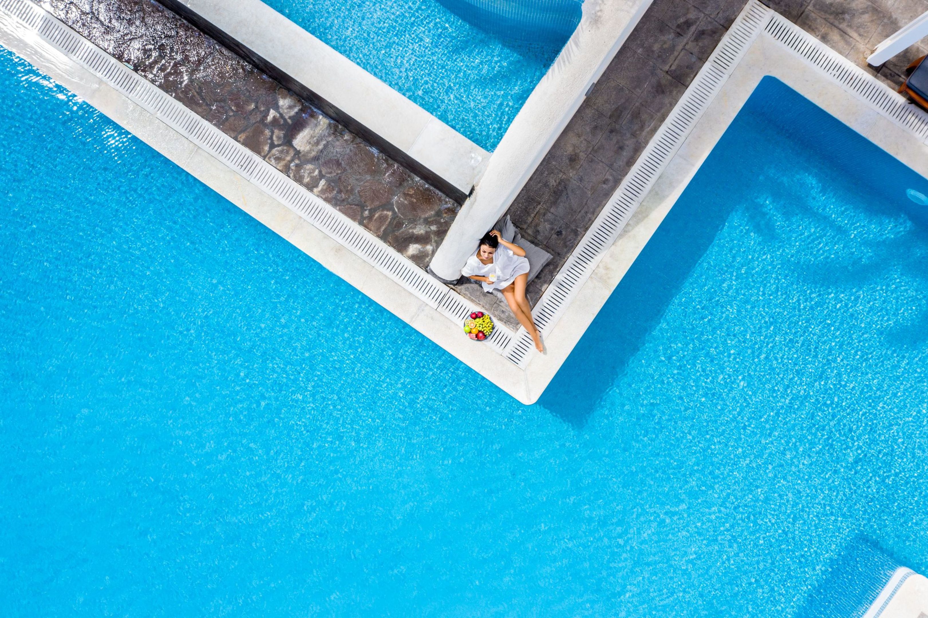 Splendour Hotel & Suites.